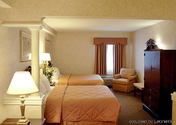 Fairfield Inn & Suites By Marriott Great Barrington Lenox/Berkshires Екстер'єр фото